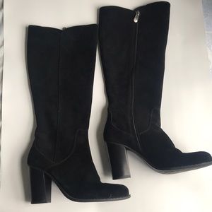 Adrienne Vittadini Black Suede Minuet Boots 10